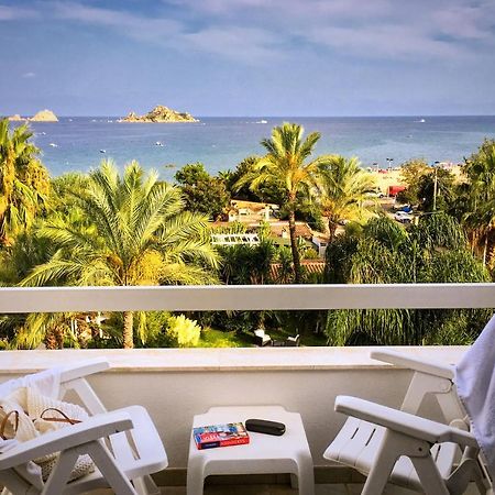Hotel Mediterraneo Santa Maria Navarrese Eksteriør billede