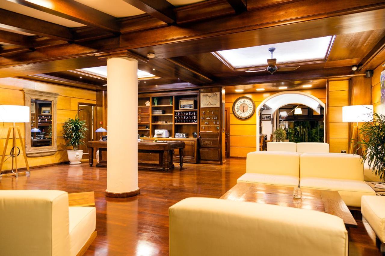 Hotel Mediterraneo Santa Maria Navarrese Eksteriør billede